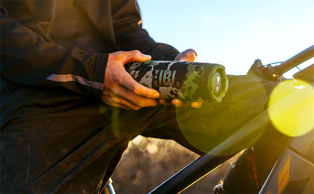 JBL Flip 7 IP68 water and dust resistance rating